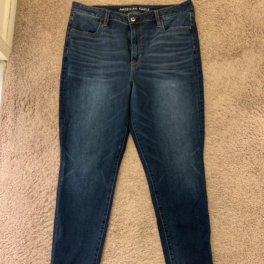 American Eagle High Rise Jeans